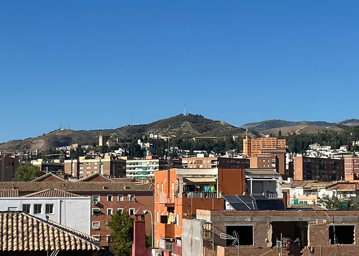 Bonito En (zona Palacio Congresos Y Metro)
